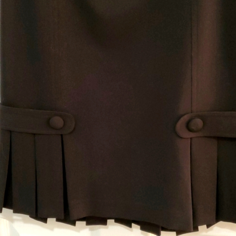 EUC NYGARD COLLECTION BLACK PLEATED DETAIL MID LENGTH SKIRT SIZE 6 - Picture 3 of 7